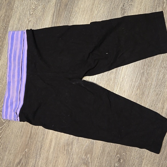 Lot Of 2 Y2K foldover Capri Yoga Pants Sz XS - Picture 2 of 5